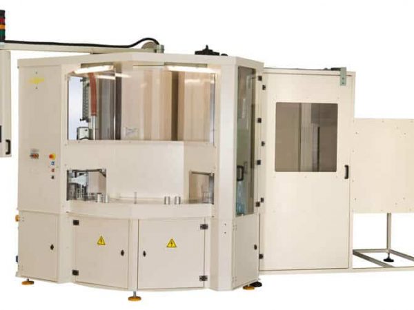 ROBOTERGESTEUERTE SPRITZLACKIERMASCHINE ATEX